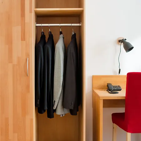 Hotel Essentis Ecohotel 4*